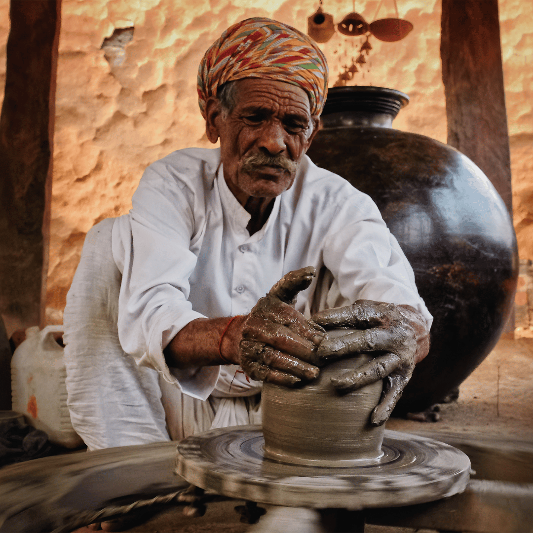 मिट्टी के बर्तन (Clay Utensils) - Image 2